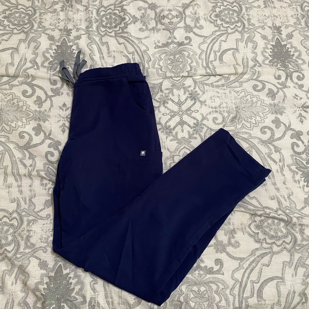 Figs Navy Yolas